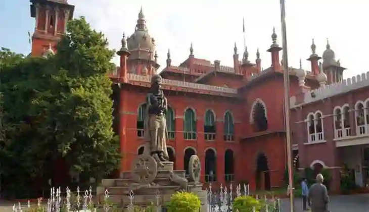 If govt employee takes bribe, his wife must face consequence too, says Madras HC, Chennai, News, Madras HC, Bribe, Verdict, Consequence, Appeal, National News