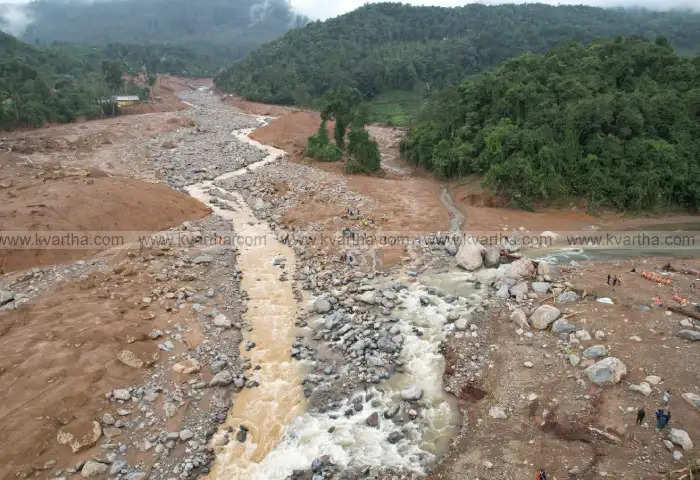 wayanad landslide 29 students missing