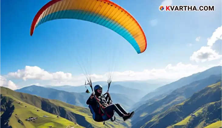 Symbolic image of paragliding