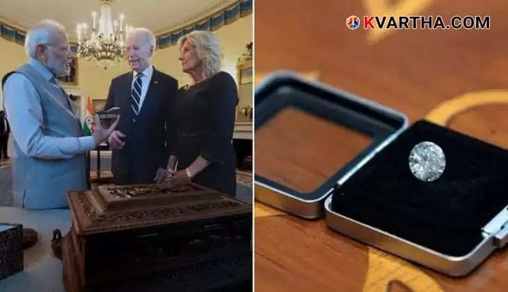 Narendra Modi presenting a gift to Jill Biden during their meeting.