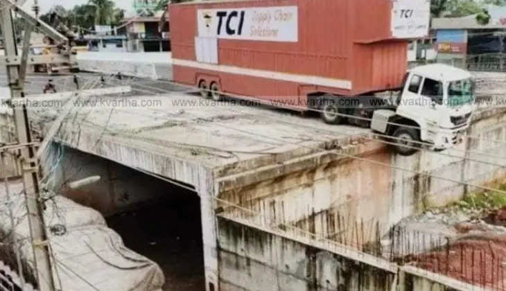 container lorry stuck on underpass