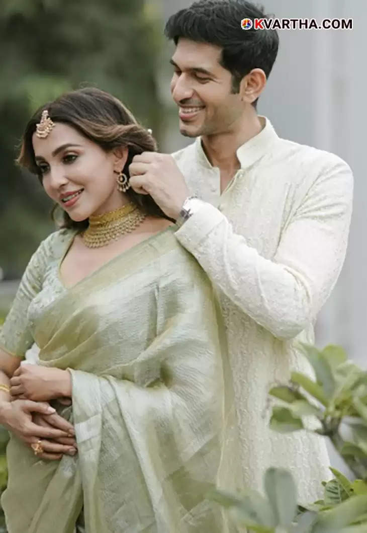 Parvathy Nair wedding preparations, actress Parvathy Nair with her groom Ashrith.