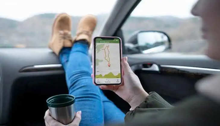 how to use google maps while driving?