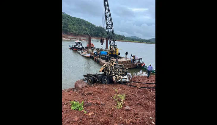 Shirur landslide: Two more missing, search to continue